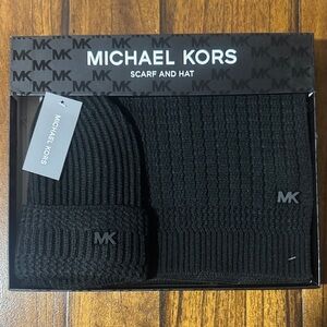 Michael Kors Black Knit Scarf and Hat Set